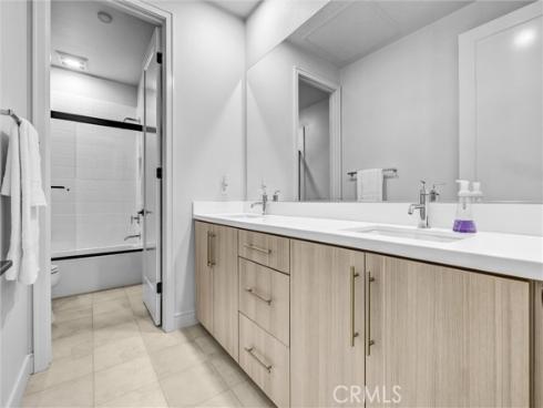 138 Linda Vista , Irvine, CA