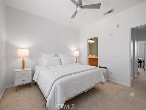 6 El Cajon , Irvine, CA