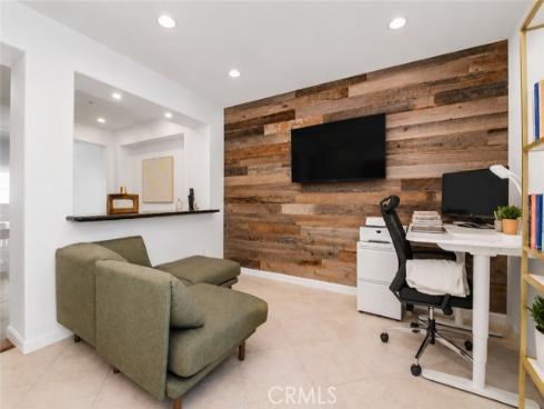 6 El Cajon , Irvine, CA