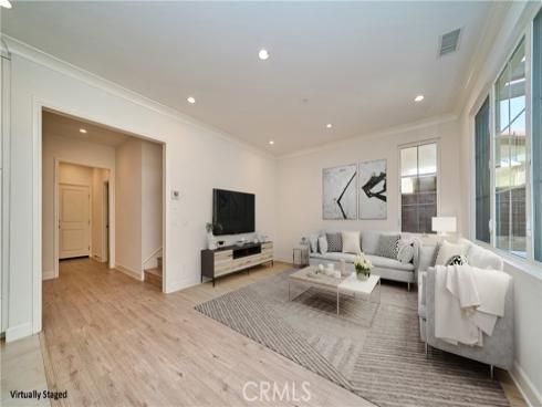 53 Open Range , Irvine, CA
