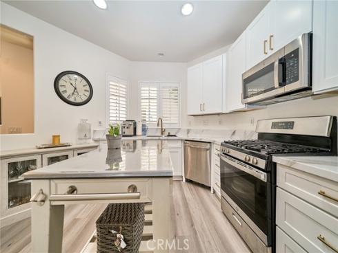 921 Somerville , Irvine, CA