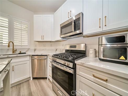 921 Somerville , Irvine, CA