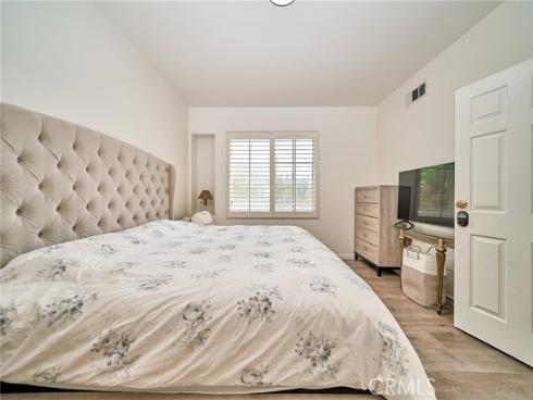 921 Somerville , Irvine, CA