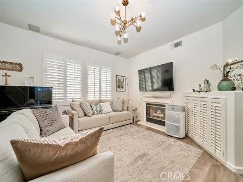 921 Somerville , Irvine, CA