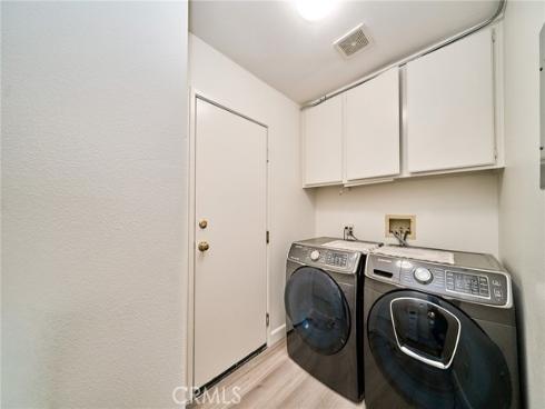 921 Somerville , Irvine, CA