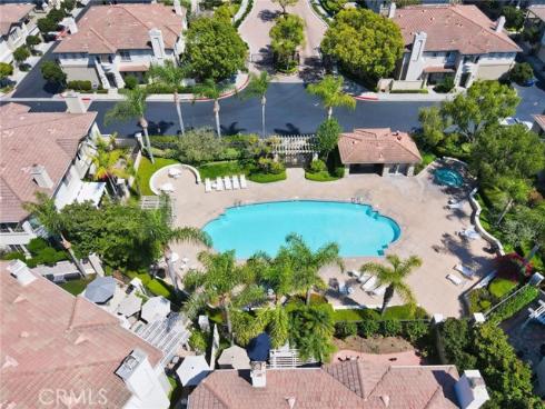 921  Somerville  , Irvine, CA