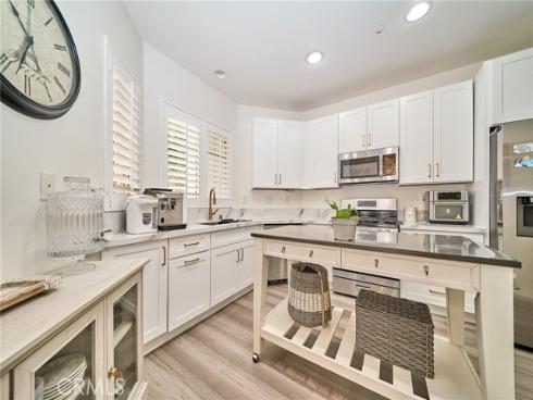 921 Somerville , Irvine, CA
