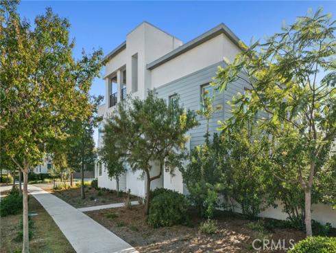 151 Crossover , Irvine, CA