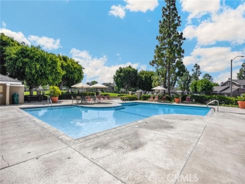 13 Sacramento 95 , Irvine, CA