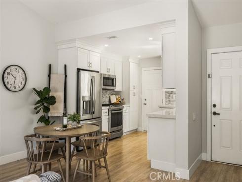 32 Acorn 15 , Irvine, CA