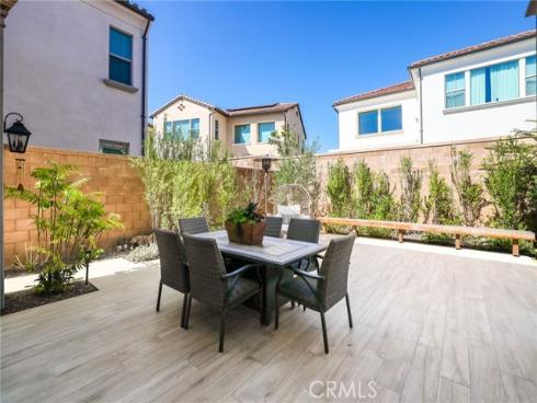 107  Orbit  , Irvine, CA