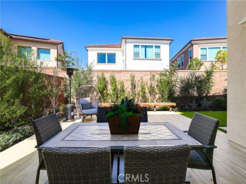 107  Orbit  , Irvine, CA