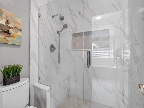 10 E Trenton  , Irvine, CA
