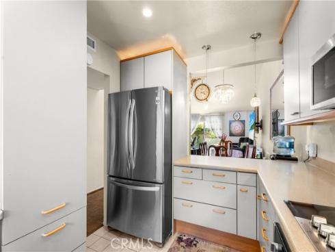 6 Eucalyptus , Irvine, CA