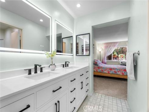 6 Eucalyptus , Irvine, CA