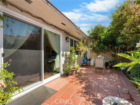 6 Eucalyptus , Irvine, CA