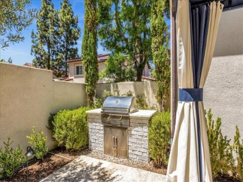 130  White Flower  , Irvine, CA