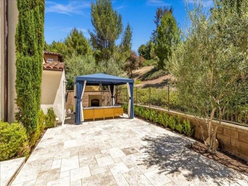 130  White Flower  , Irvine, CA
