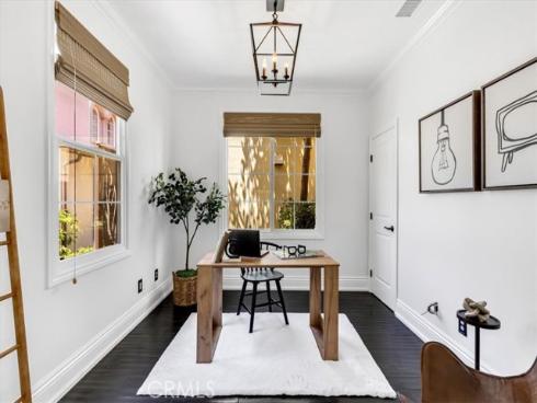 130  White Flower  , Irvine, CA