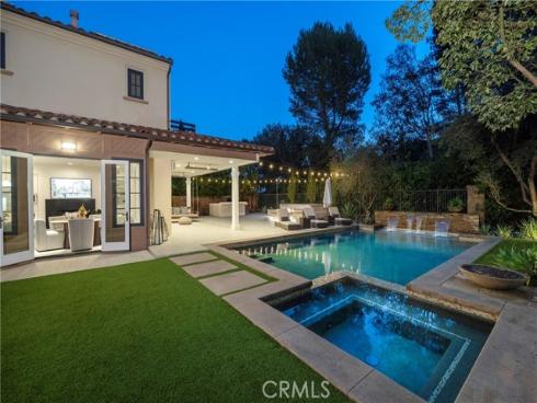 46 Woods Trail , Irvine, CA