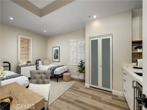 46 Woods Trail , Irvine, CA