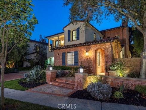 46 Woods Trail , Irvine, CA