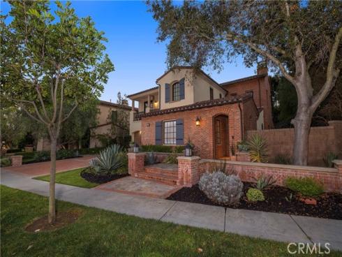 46 Woods Trail , Irvine, CA