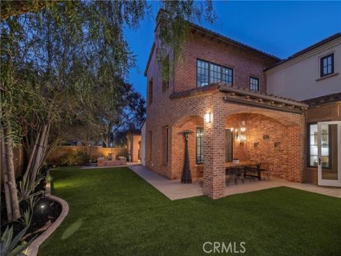 46 Woods Trail , Irvine, CA