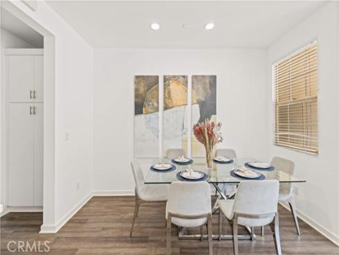 56 Bay Layrel , Irvine, CA