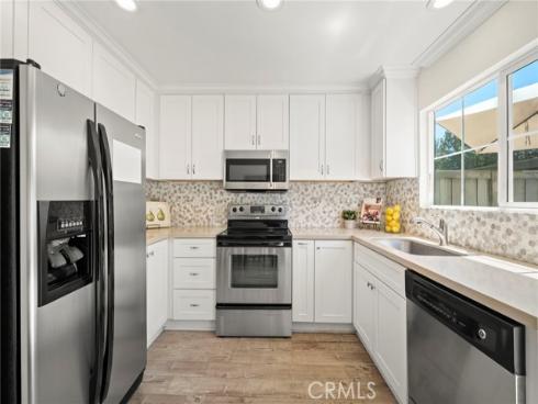 63 Streamwood , Irvine, CA