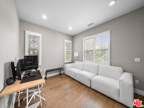 76 Haviland , Irvine, CA