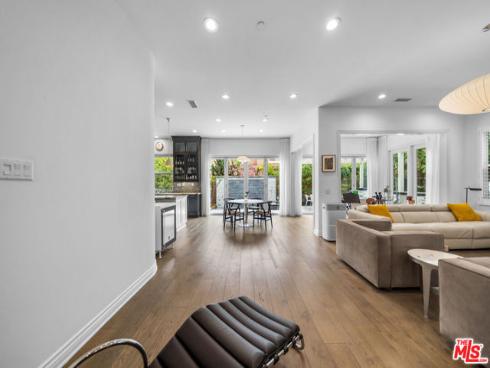 76 Haviland , Irvine, CA