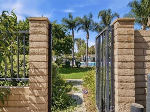 26 Palmento Way, Irvine, CA