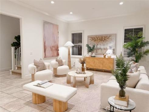 115 Hitching Post , Irvine, CA