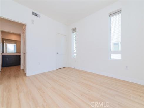 1244 Nolita , Irvine, CA