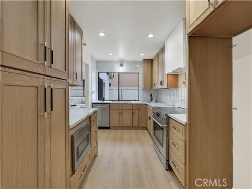 2 Hudson , Irvine, CA