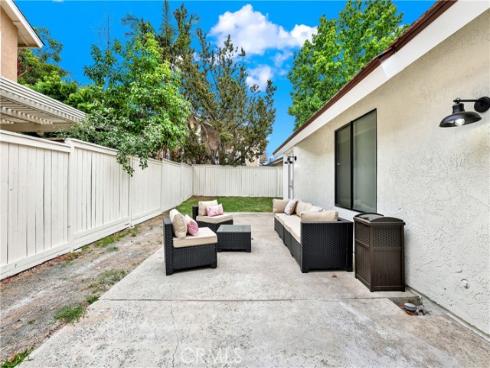 2 Hudson , Irvine, CA