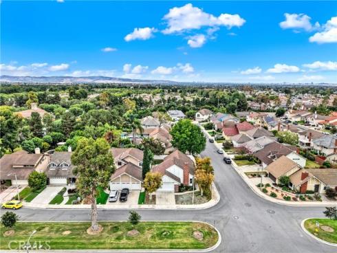 2 Hudson , Irvine, CA