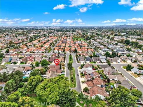 2 Hudson , Irvine, CA