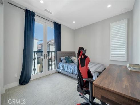 129 Lomita , Irvine, CA