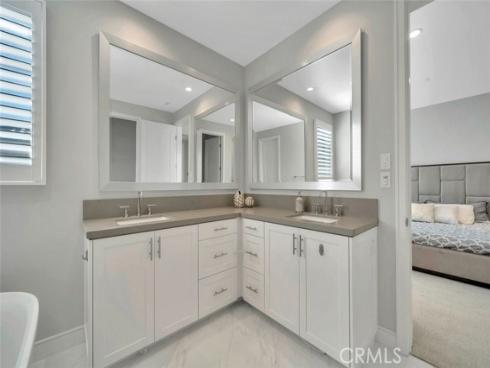 129 Lomita , Irvine, CA