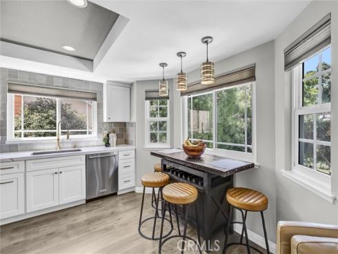 20  Farragut  , Irvine, CA