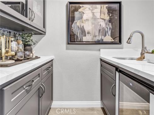 20  Farragut  , Irvine, CA