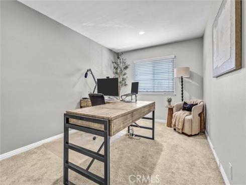 20  Farragut  , Irvine, CA
