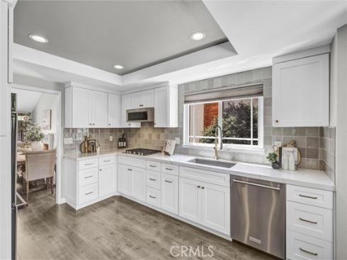20  Farragut  , Irvine, CA