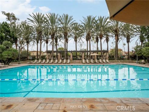 58 Salton 32 , Irvine, CA