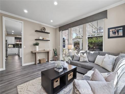 14 Buellton , Irvine, CA