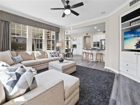 14 Buellton , Irvine, CA