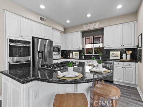 14 Buellton , Irvine, CA