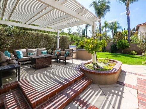 14 Buellton , Irvine, CA